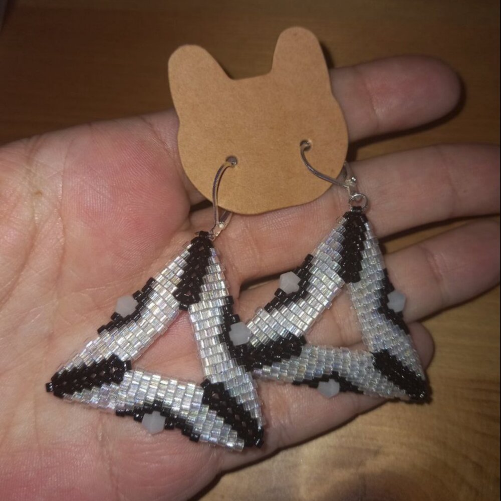 BOXING DAY SALE | Geometric Triangle Beaded Earrings w/ 925‑Silver D‑Shape Hooks